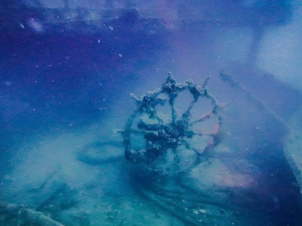 500 años intacto en el abismo mediterráneo