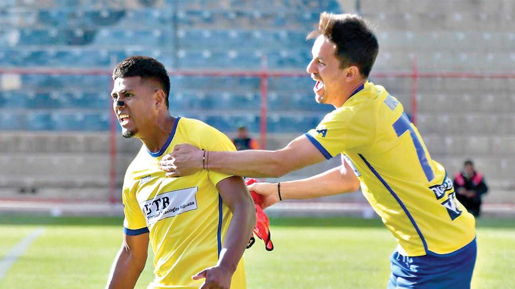 ABB vence a San Juan y se queda en primera ABB vence a San Juan y se queda en primera