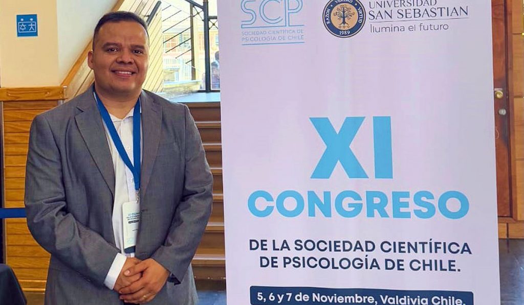 Académico UST Temuco expone investigación sobre bienestar financiero en el XI Congreso de la Sociedad Científica de Psicología