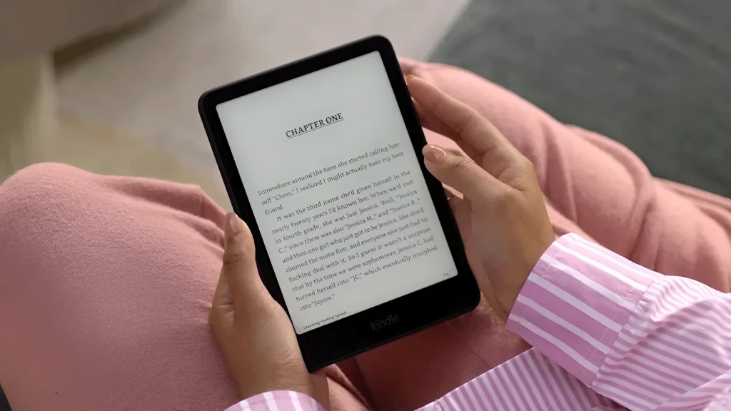 Amazon rebaja su Kindle de última generación regulable y con 32 GB de almacenamiento
