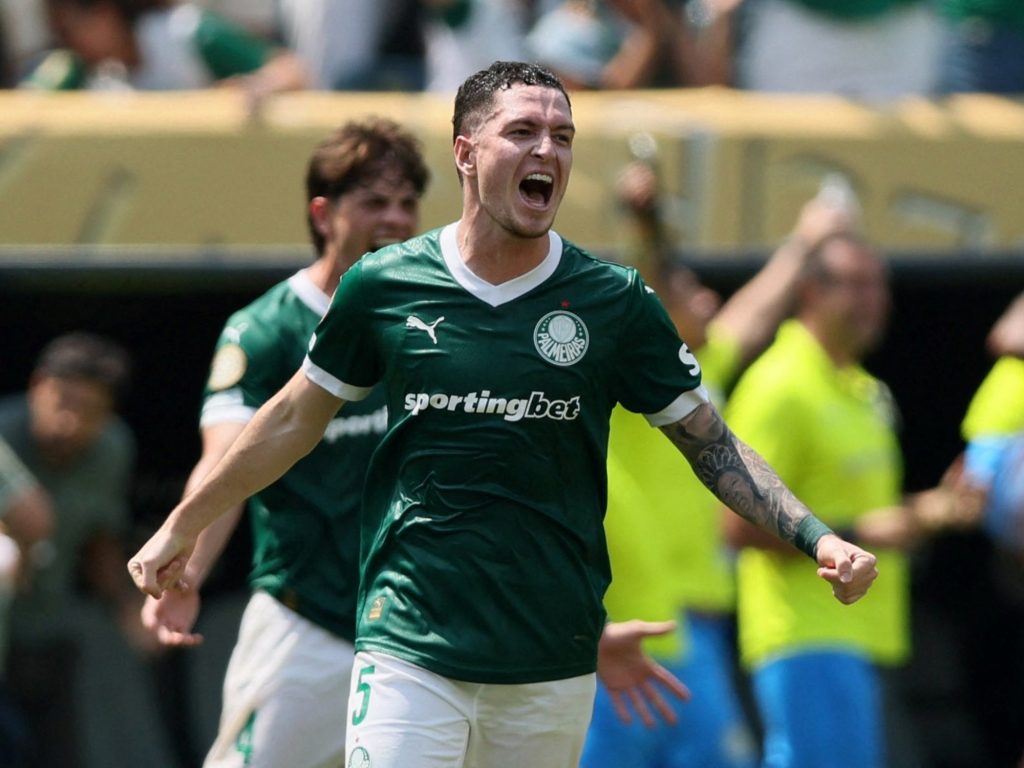 Aníbal Moreno se hizo la revisión médica y firmó su contrato con River :: Olé