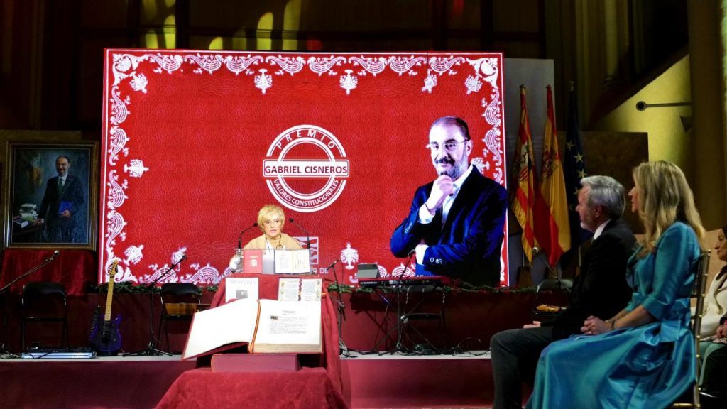 Aragón rinde homenaje a Lambán: “no entendía de equilibrios”
