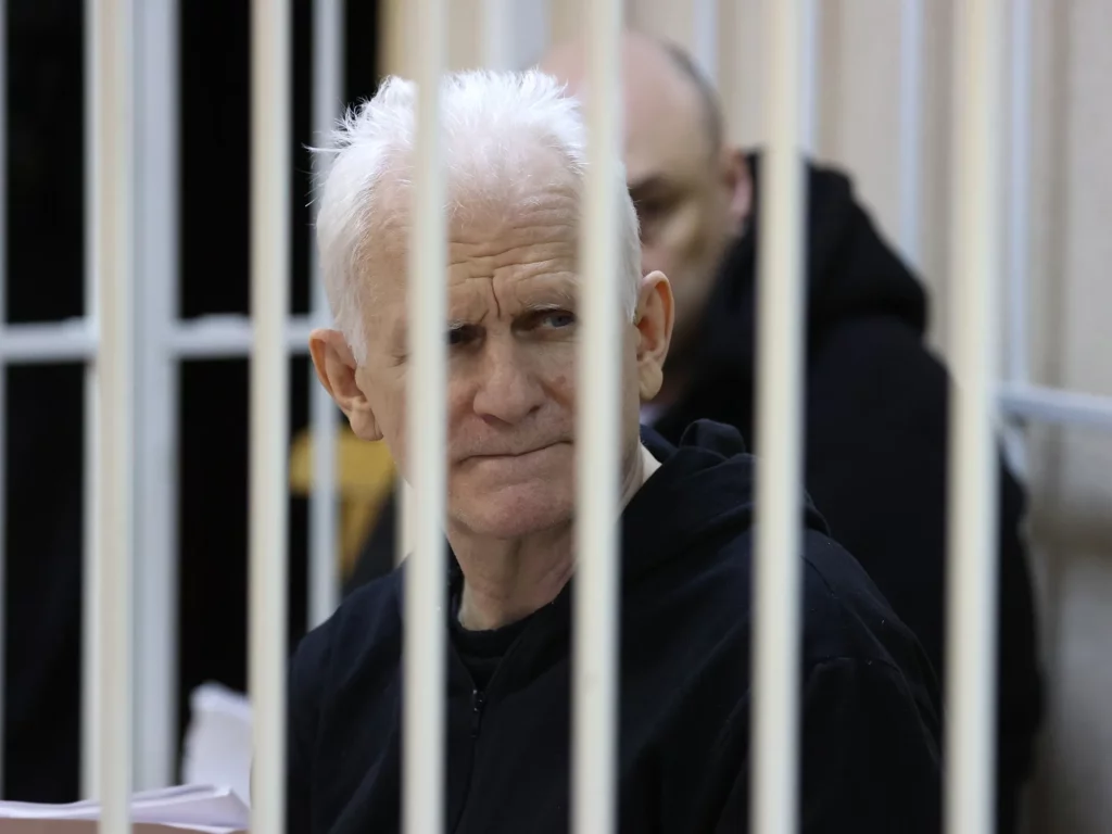 Bielorrusia libera a 123 prisioneros, incluido Ales Bialiatski, mientras Estados Unidos levanta las sanciones | Noticias