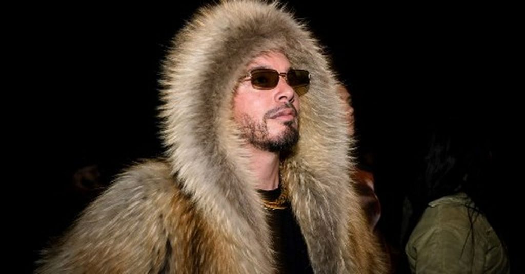 Cantó junto a J Balvin y hoy reparte domicilios en Medellín: la historia de Riko ‘El Monumental’ – Música Cantó junto a J Balvin y hoy reparte domicilios en Medellín: la historia de Riko 'El Monumental' - Música