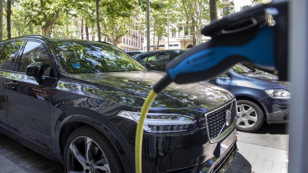 Catalunya recibe 75,5 millones extra para las ayudas pendientes