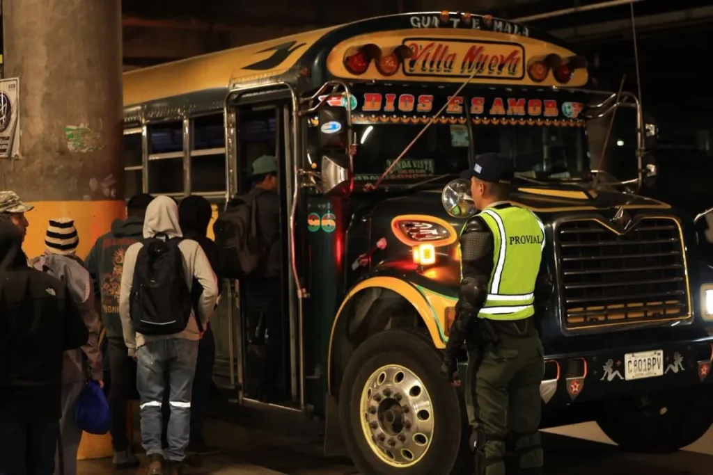 DGT y Provial inician un plan de fin de año para prevenir accidentes