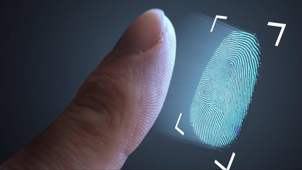 Desde hoy se requerirán fotografías y huellas a todo extranjero, incluidos niños, ancianos y residentes legales. Desde hoy se requerirán fotografías y huellas a todo extranjero, incluidos niños, ancianos y residentes legales.