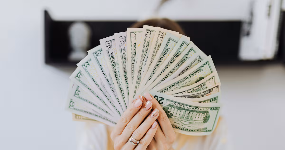 Dólar oficial HOY: así cerró la cotización de este lunes 8 de diciembre Dólar oficial HOY: así cerró la cotización de este lunes 8 de diciembre