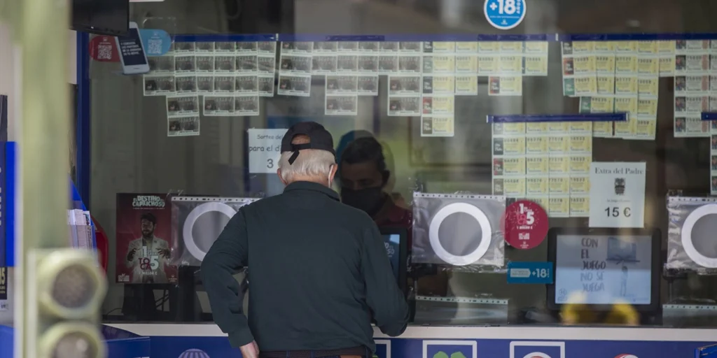 El Sorteo del Euromillones y la Bonoloto dejan sendos premios en Málaga y Cádiz El Sorteo del Euromillones y la Bonoloto dejan sendos premios en Málaga y Cádiz