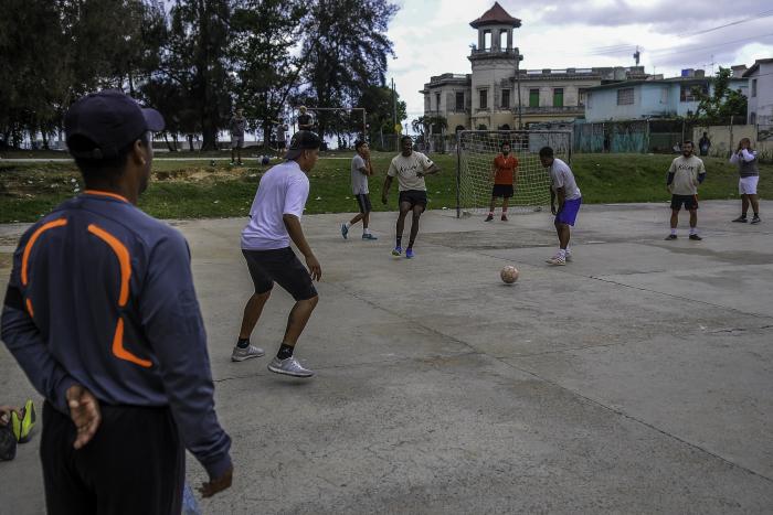 El fútbol cubano sigue soñando en grande › Deportes › Granma El fútbol cubano sigue soñando en grande › Deportes › Granma