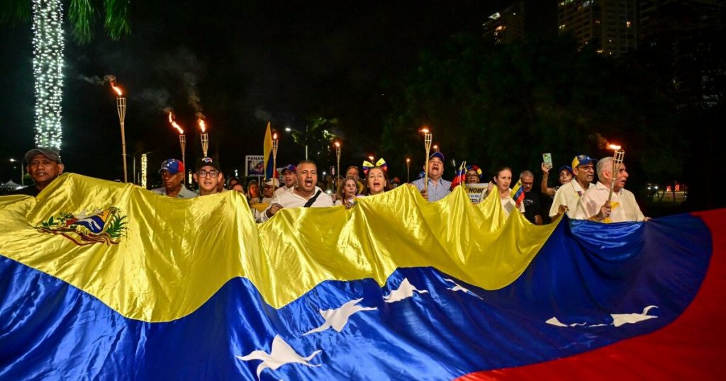 El gobierno de Maduro reconoce la muerte de un opositor en prisión en Venezuela