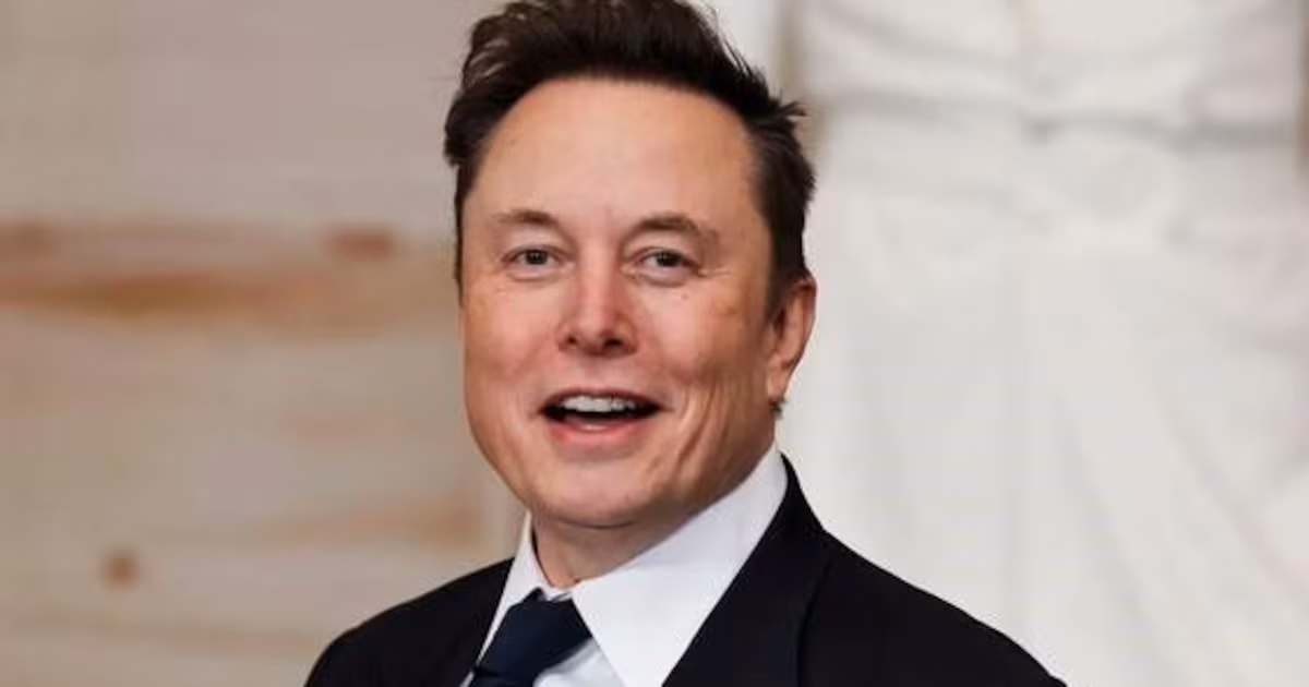¿xAI, Tesla y SpaceX podrían fusionarse? Esto es lo que se sabe – FayerWayer Elon Musk dijo que una IA capaz de superar a los humanos llegará en 2026, pero hay un problema – FayerWayer
