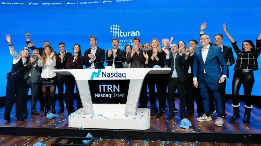 Empresa argentina de seguridad tecnológica para vehículos tocó la campana de Wall Street