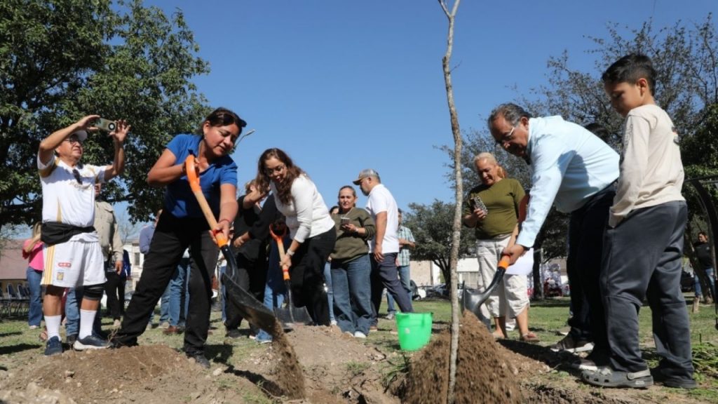 Escobedo transforma Quintas de Anáhuac con el programa Pulmones Urbanos