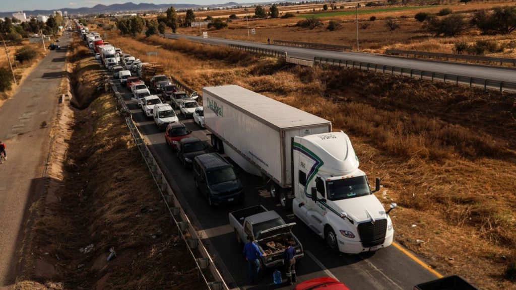 Estas son las carreteras y autopistas BLOQUEADAS o CERRADAS hoy, 30 de diciembre de 2025