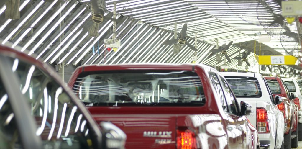 Fuerte caída de la producción automotriz, que retrocedió 29,3% en noviembre