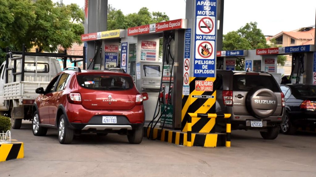 Gobierno afirma que "hay mayor holgura" en almacenamiento de carburantes en el país