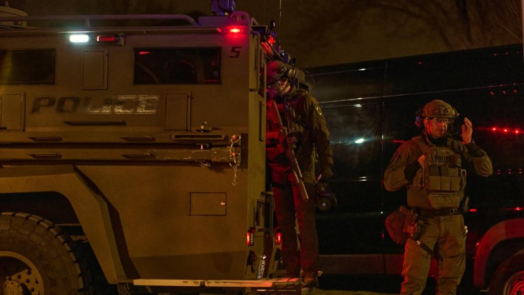 Hallan muerto al sospechoso de tiroteo en la Universidad de Brown