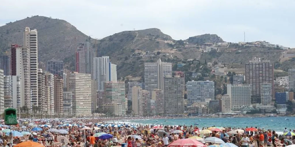 «Hay hoteles que han cerrado una planta entera para que vivan sus empleados» «Hay hoteles que han cerrado una planta entera para que vivan sus empleados»