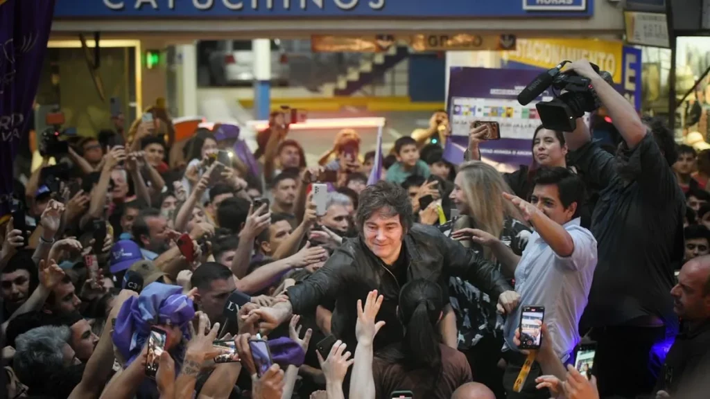 Javier Milei y Karina regresan a Córdoba para consolidar su armado político con el Tour de la Gratitud