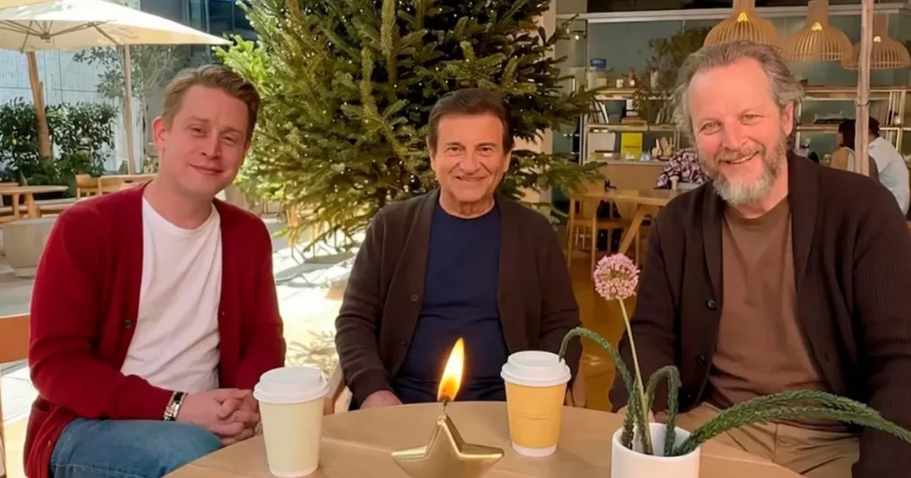 La polémica y criticada foto de la "reunión" 35 de Mi Pobre Angelito