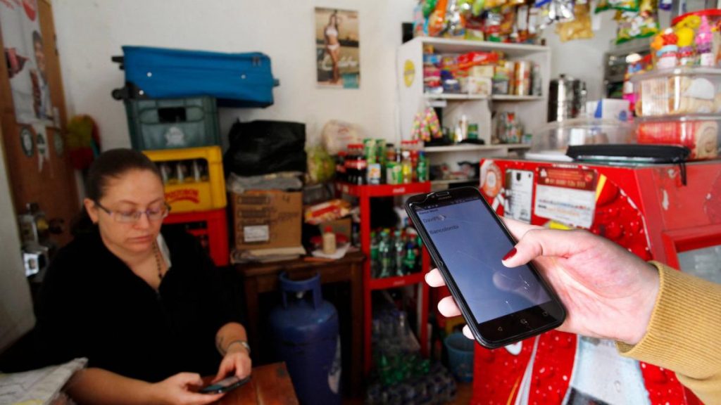 Las unidades privadas deben cumplir con normas de seguridad y salubridad.