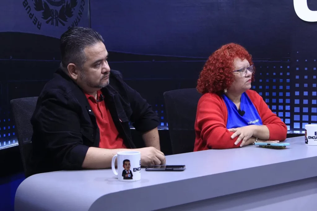 Los despidos son para responder a la receta del FMI, dice CNTS