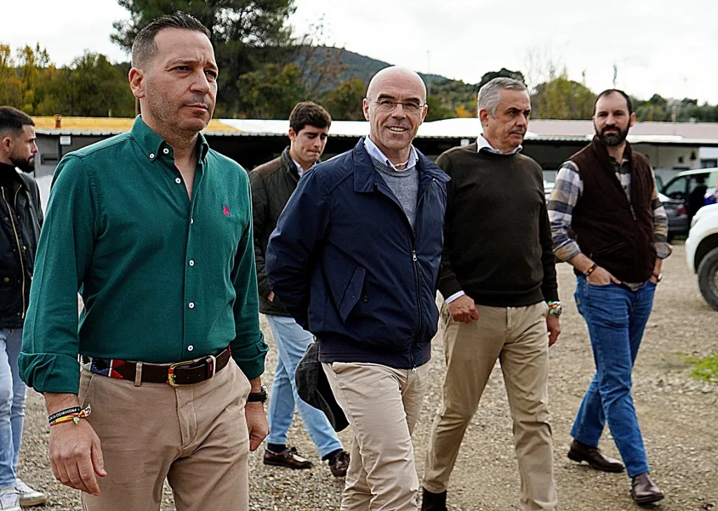 Los partidos se lanzan a por el voto rural en Extremadura sin el impulso de los alcaldes y con la peste porcina africana al acecho