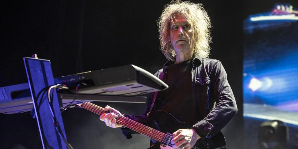 Muere Perry Bamonte, guitarrista y teclista de The Cure, a los 65 años Muere Perry Bamonte, guitarrista y teclista de The Cure, a los 65 años