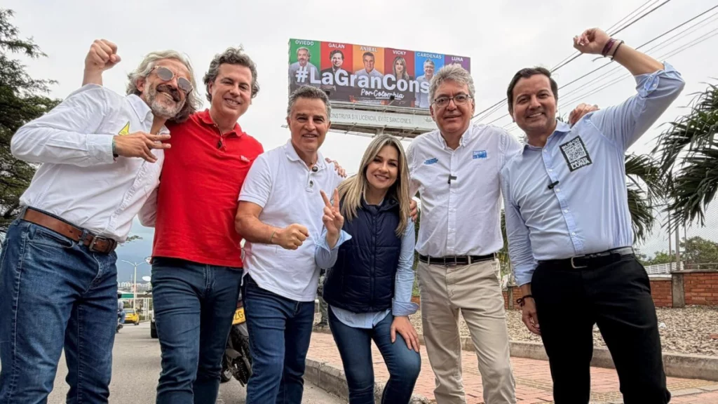 'Nació el Uribe-Duque-Santismo