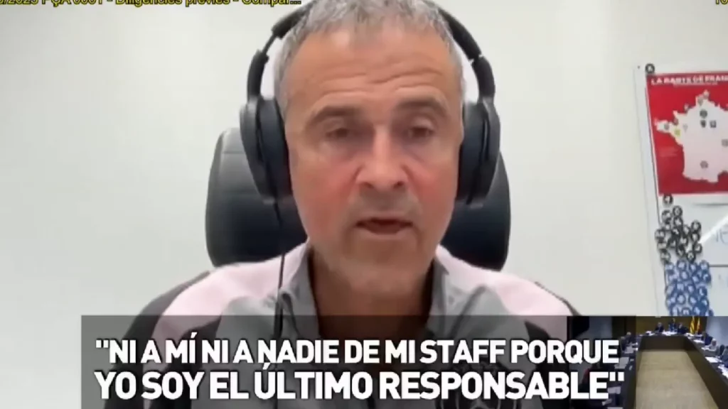 "Nadie me ofreció ni enseñar informes"