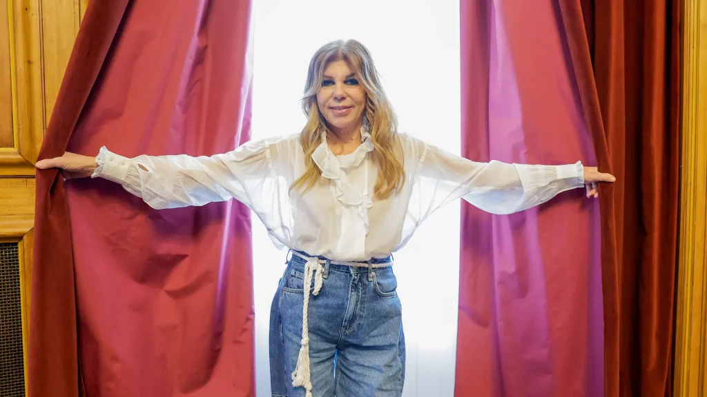 "No me importaría hacer una canción country, pero no la hago porque sé que no triunfaría"