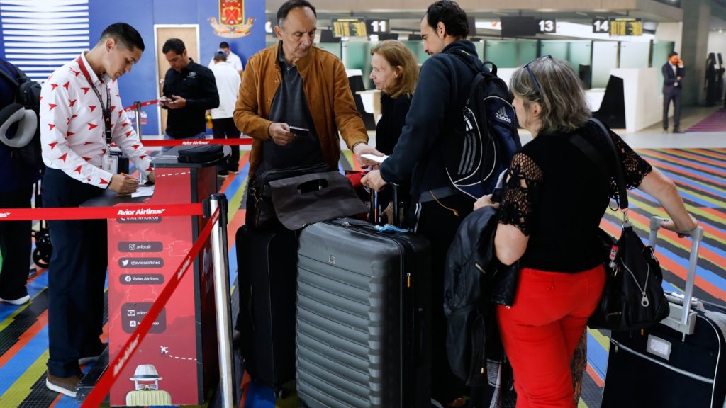 'No viajen a Venezuela por ningún motivo': Departamento de Estado de EE.UU. les dice a los estadounidenses | Noticias del mundo