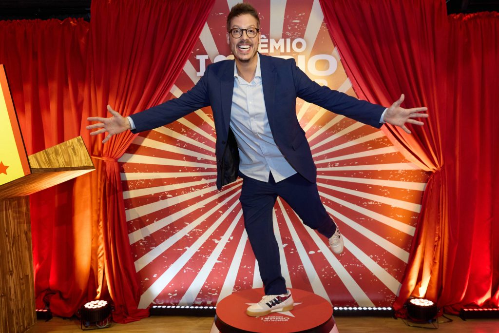 Novo critica Porchat por fala contra trabajo por apps - 29/12/2025 - Painel