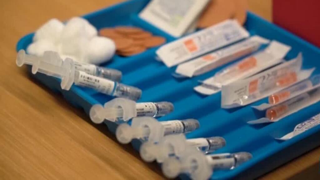 Panel de EE. UU. replantea conveniencia para vacunar recién nacidos contra la hepatitis B Panel de EE. UU. replantea conveniencia para vacunar recién nacidos contra la hepatitis B