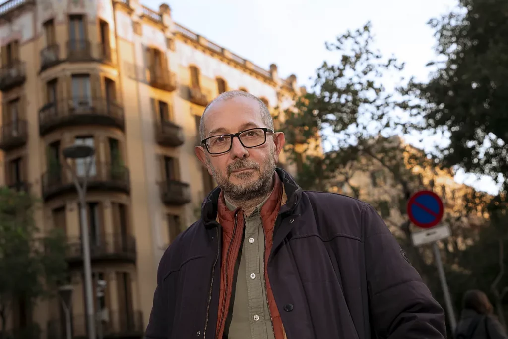 Rafael Arenas, presidente de Impulso Ciudadano: "Con Sánchez el poder político en Cataluña sigue actuando contra los no nacionalistas"