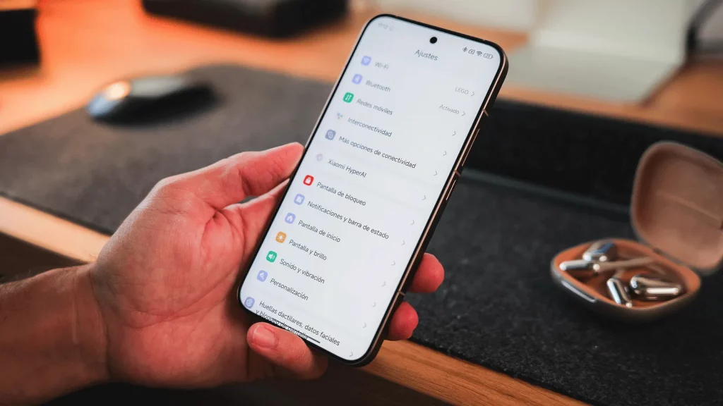 Si te acaban de regalar un móvil por Navidad, haz esto antes de salir a la calle Si te acaban de regalar un móvil por Navidad, haz esto antes de salir a la calle