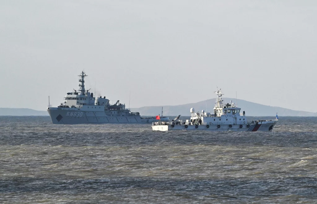 Taiwán moviliza flota para repeler operaciones navales de China