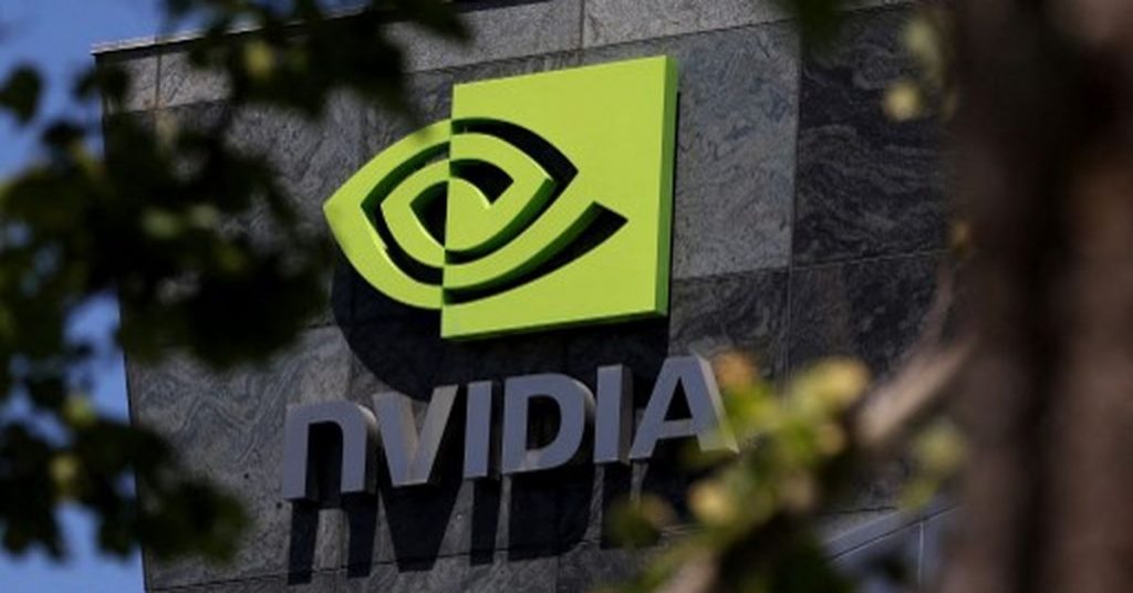 Trump autorizará la venta a China de los semiconductores de IA de Nvidia - Mundo