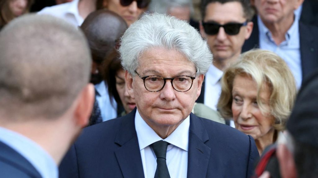 UE niega visa a excomisario de la Unión Europea por regulaciones tecnológicas