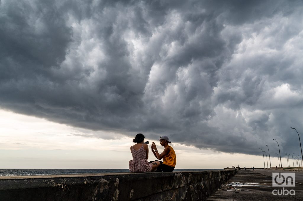 Un poco de certidumbre - OnCubaNews