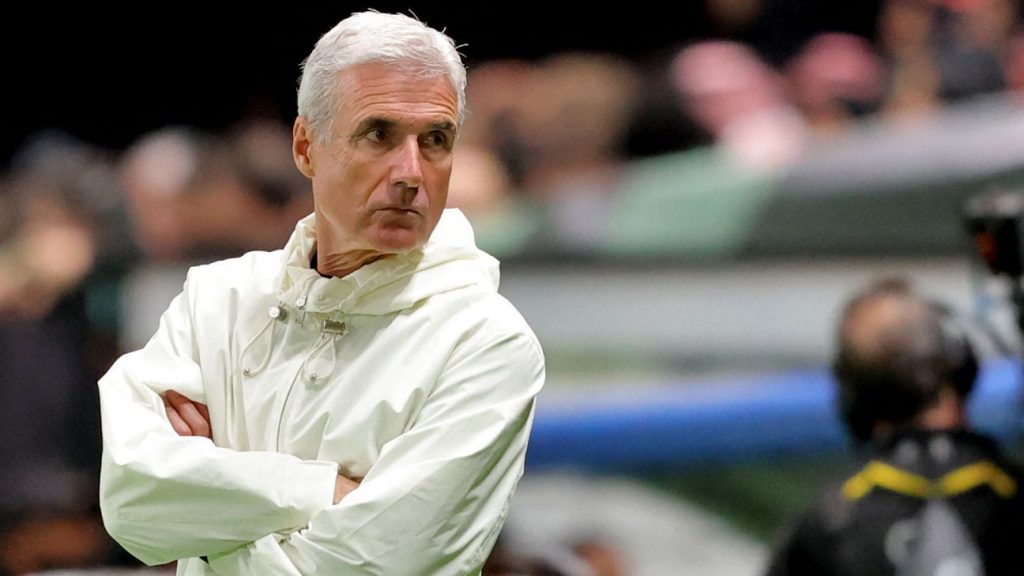 ‘Única’ opción del Grêmio, Luis Castro vê com bons olhos retorno ao Brasil 'Única' opción del Grêmio, Luis Castro vê com bons olhos retorno ao Brasil