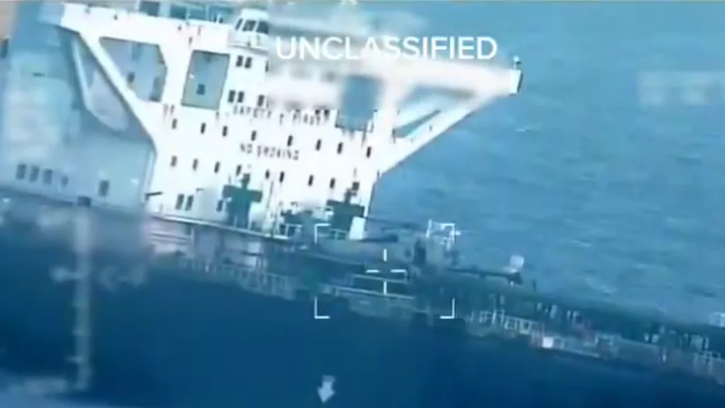 Venezuela denuncia el ‘robo y secuestro’ del petrolero interceptado por EE.UU. UU. en el Caribe y la ‘desaparición forzada’ de su tripulación Venezuela denuncia el 'robo y secuestro' del petrolero interceptado por EE.UU. UU. en el Caribe y la 'desaparición forzada' de su tripulación