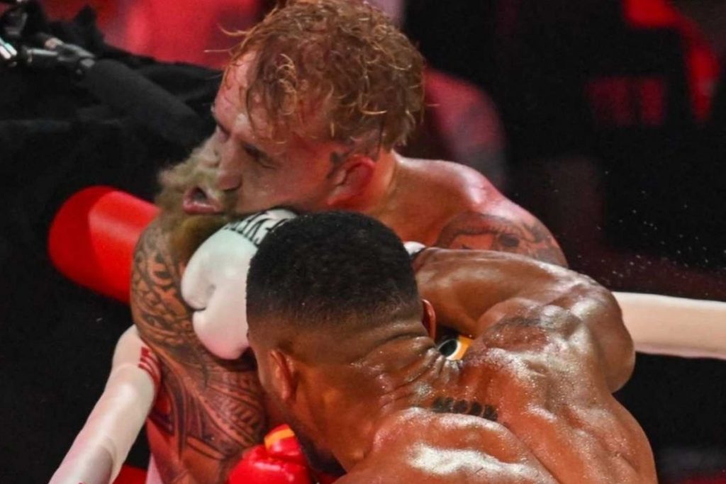 (Video) El nocaut que acabó con la mandíbula de Jake Paul ante Anthony Joshua