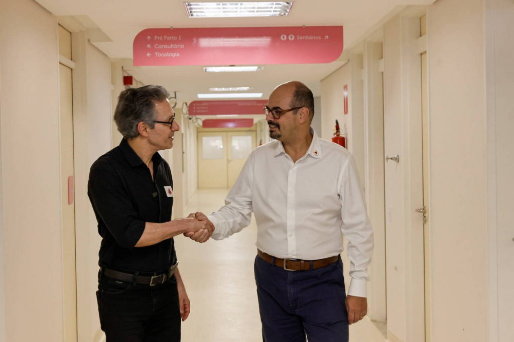 Zema prioriza embate con Lula y cede espacio a vicepresidente en 2025 - 26/12/2025 - Política