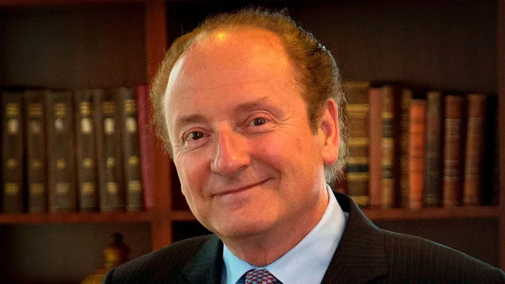 cómo es la reforma propone el Nobel de Economía que se reunió con Javier Milei