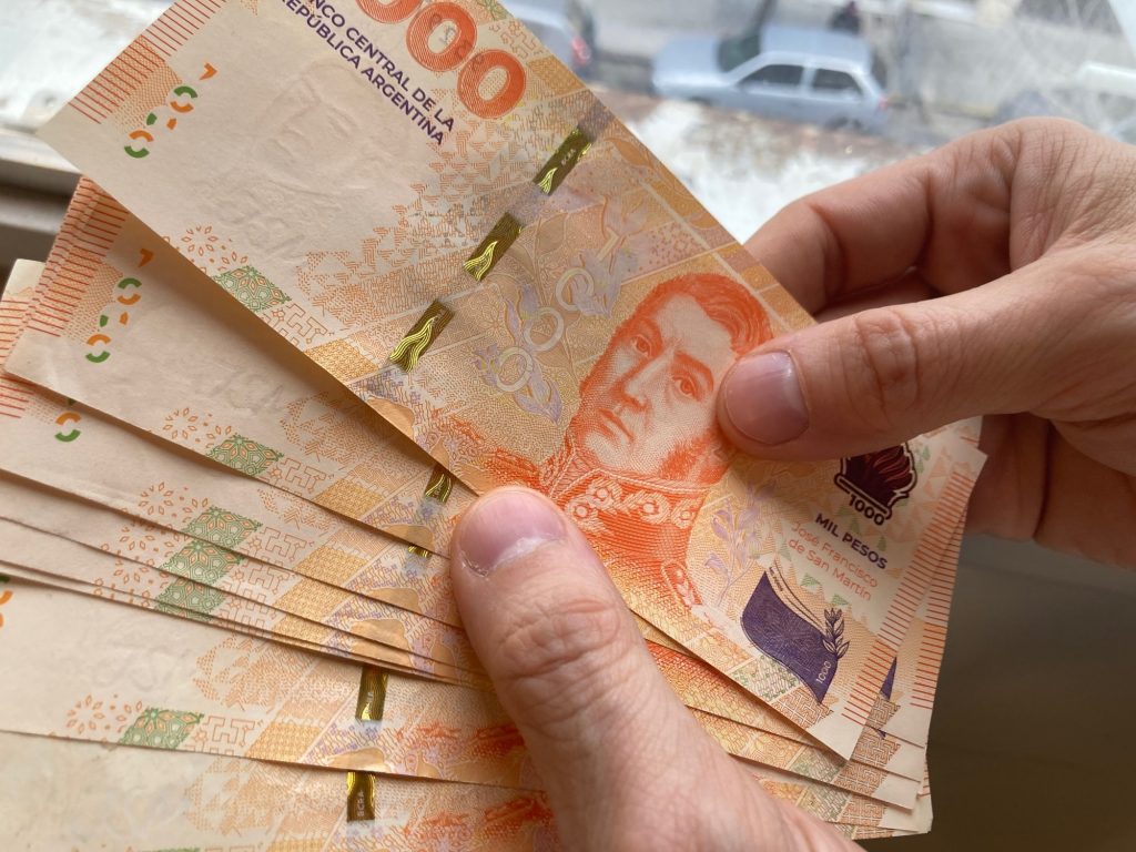 el Banco Nación acreditó por error hasta $ 700.000 en las cuentas sueldo de sus clientes