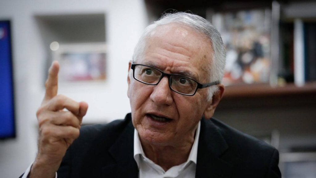 Ministerio de Salud rechaza la recomendación de la Andi y Acemi alrededor del aumento de la UPC expertos se pronuncian tras decisión de la Corte sobre reajuste de la UPC