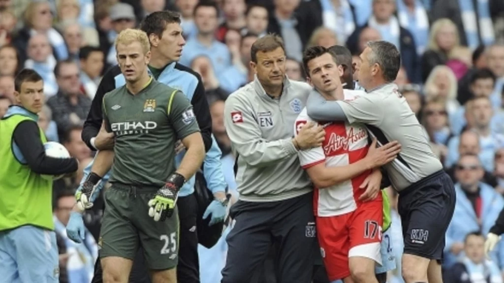 fue condenado a seis meses de prisión por lanzar mensajes ofensivos