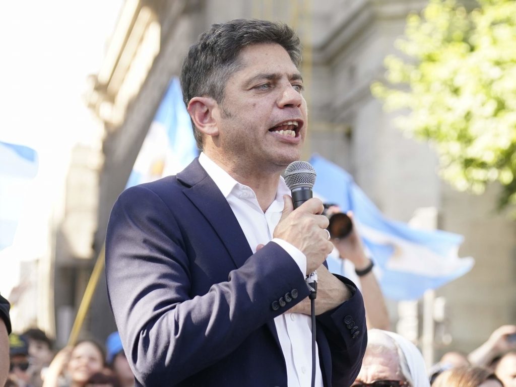 los reproches de Kicillof al voto violeta